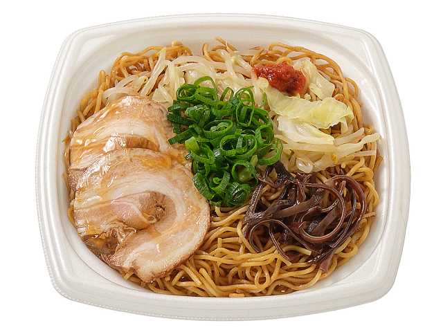 黒マー油と香ばし麺の濃厚豚骨焼ラーメン｜セブン‐イレブン～近くて便利～